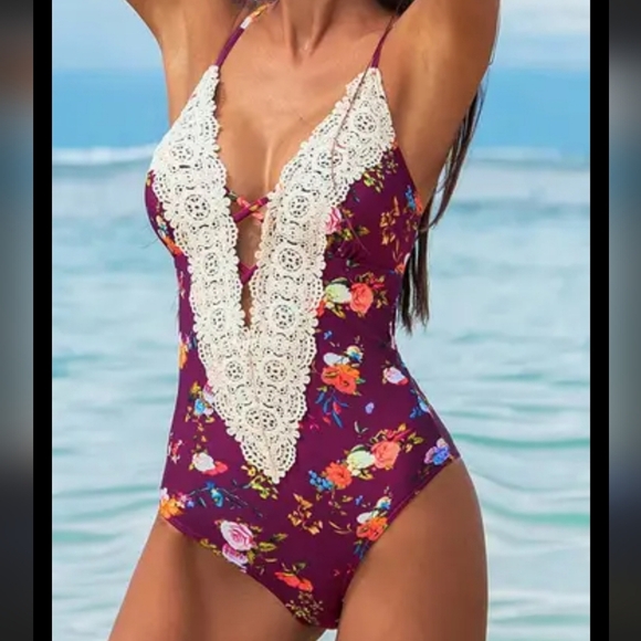 Cupshe Other - Cupshe One Piece Swimsuit Size Small